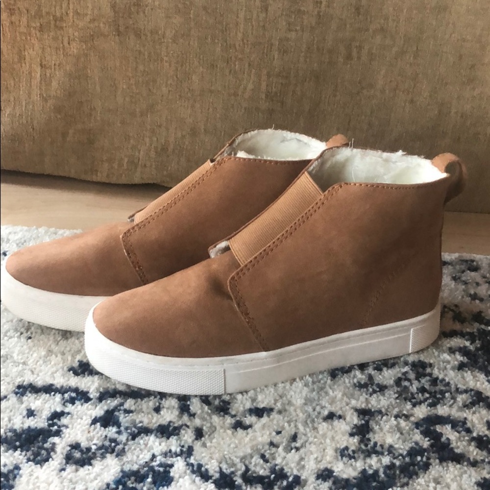 H&M Sneakers size 7! Fur inside!